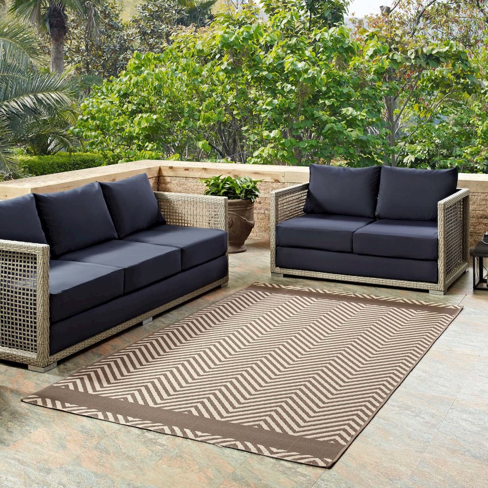 Optica Chevron With End Borders Indoor and Outdoor 5x8 Area Rug