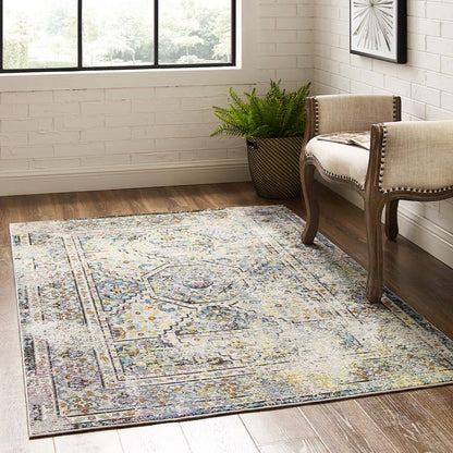 Success Jacinda Distressed Vintage Floral Vintage Medallion 4x6 Area Rug