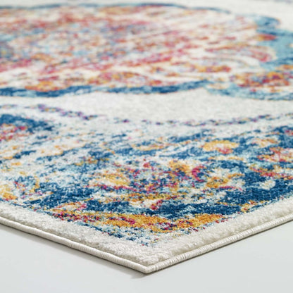 Entourage Malia Distressed Vintage Floral Vintage Medallion 8x10 Area Rug