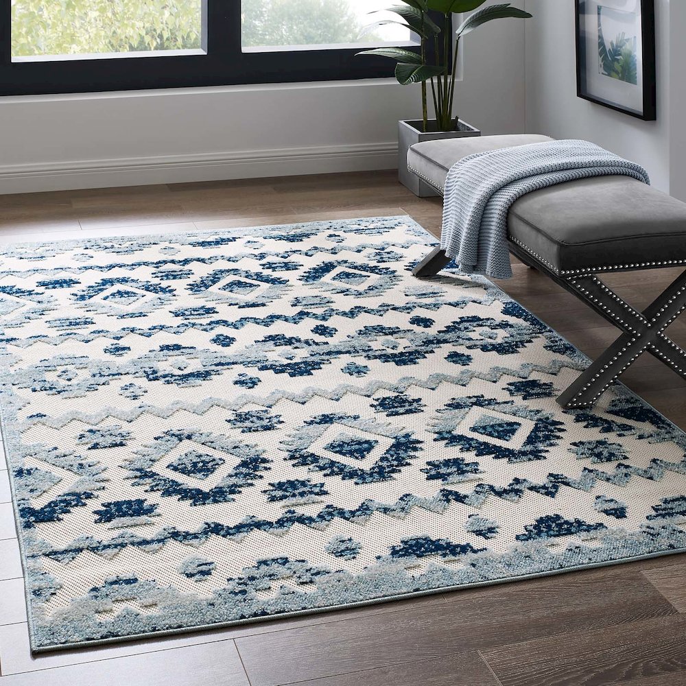 Reflect Takara Abstract Diamond Moroccan Trellis 5x8 Indoor and Outdoor Area Rug