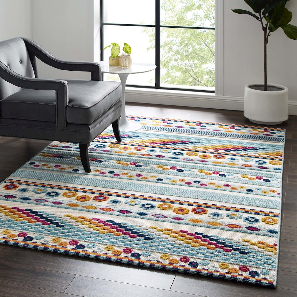 Cadhla Vintage Abstract Geometric Lattice 5x8 Indoor and Outdoor Area Rug