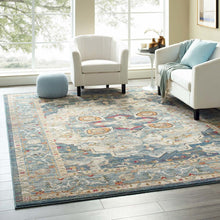 Tribute Diantha Distressed Vintage Floral Vintage Medallion 8x10 Area Rug