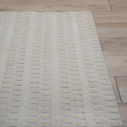5' x 8' Cut High Low Pile Hand Loomed Rug