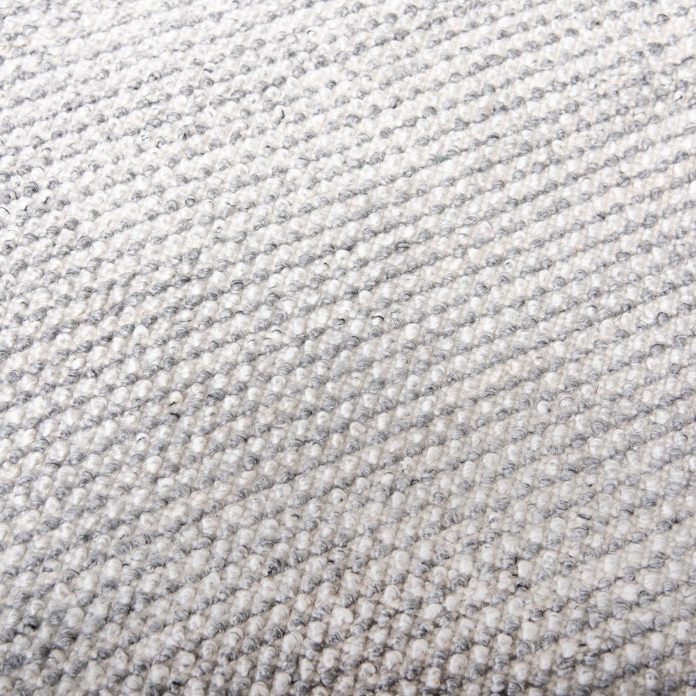 5' x 7'9" Loop Pile Hand Woven Rug