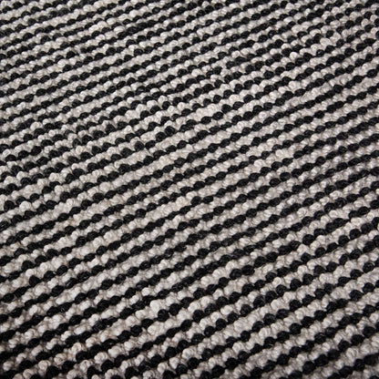 5' x 7'9" Loop Pile Hand Woven Rug