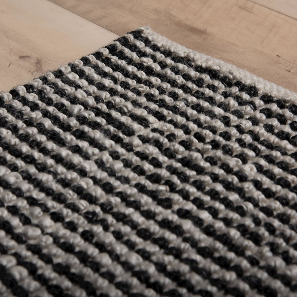 5' x 7'9" Loop Pile Hand Woven Rug