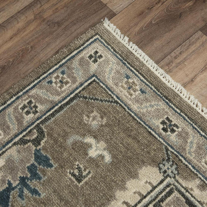 Hand Knotted Cut Pile Hand Spun Wool/ Tencel Rug, 8' x 10'