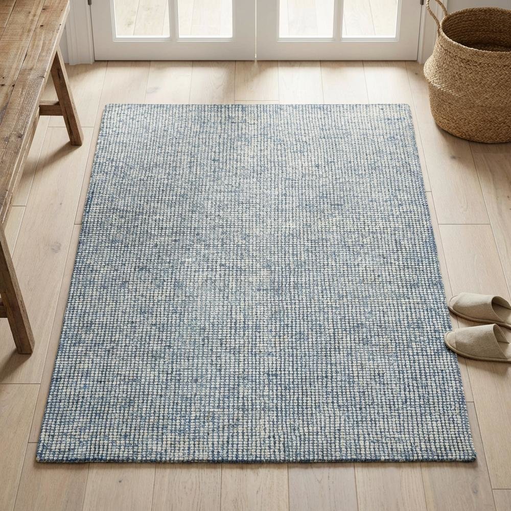 Blue Hand-Tufted Rectangle Rug with Casual Style and Cotton Backing