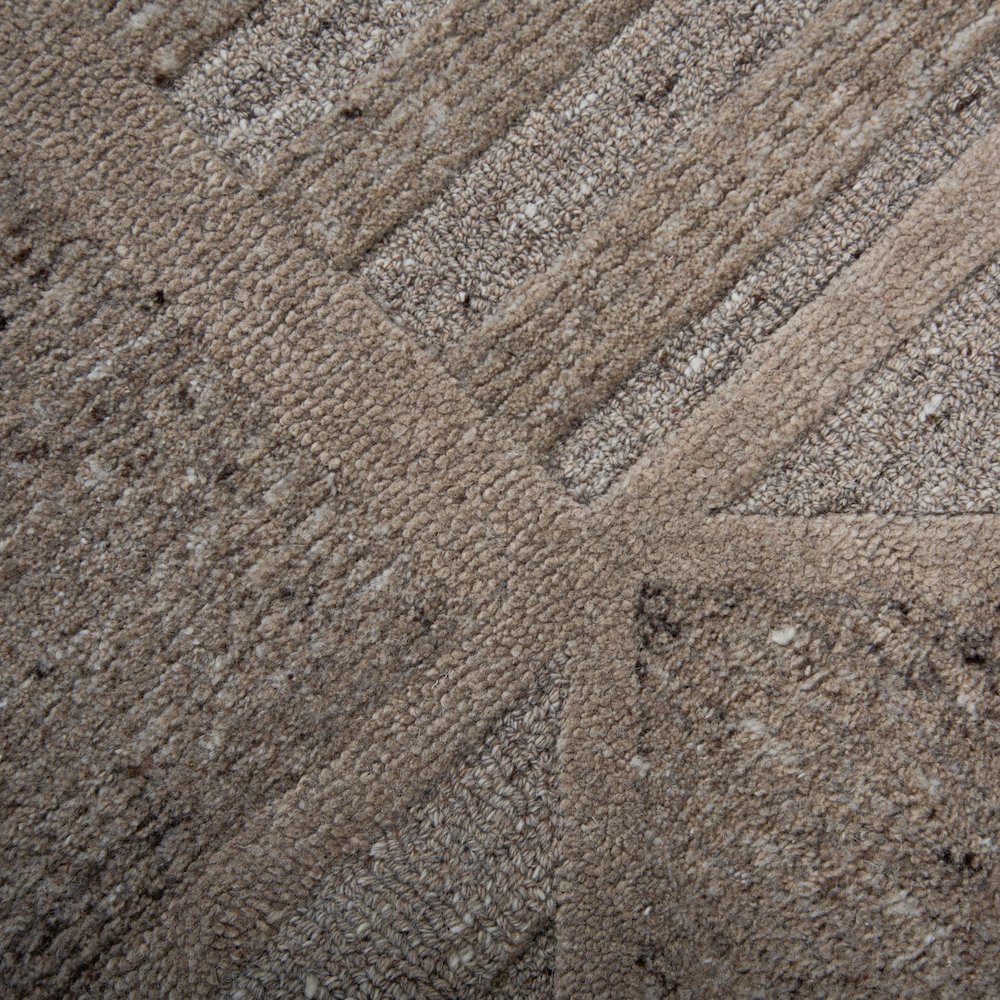 8' x 10' Hand-Tufted Rectangle Rug