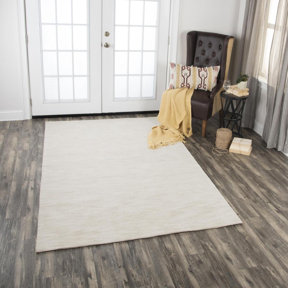 5' x 8' Hand-Tufted Rectangle Rug