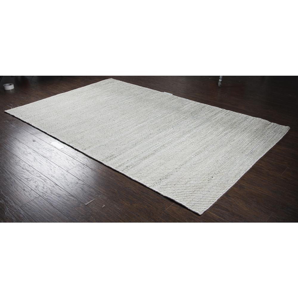 5' x 8' Hand-Woven Rectangle Rug