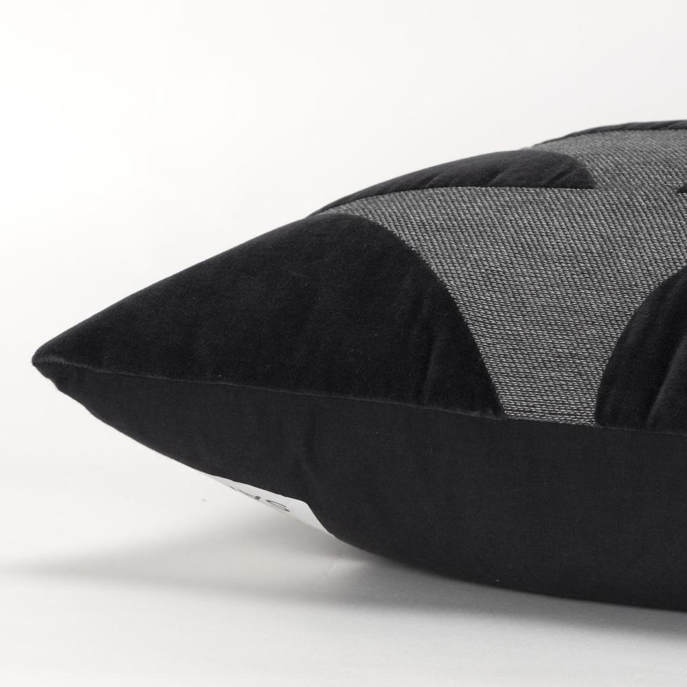 20" x 20" Down Filled Pillow