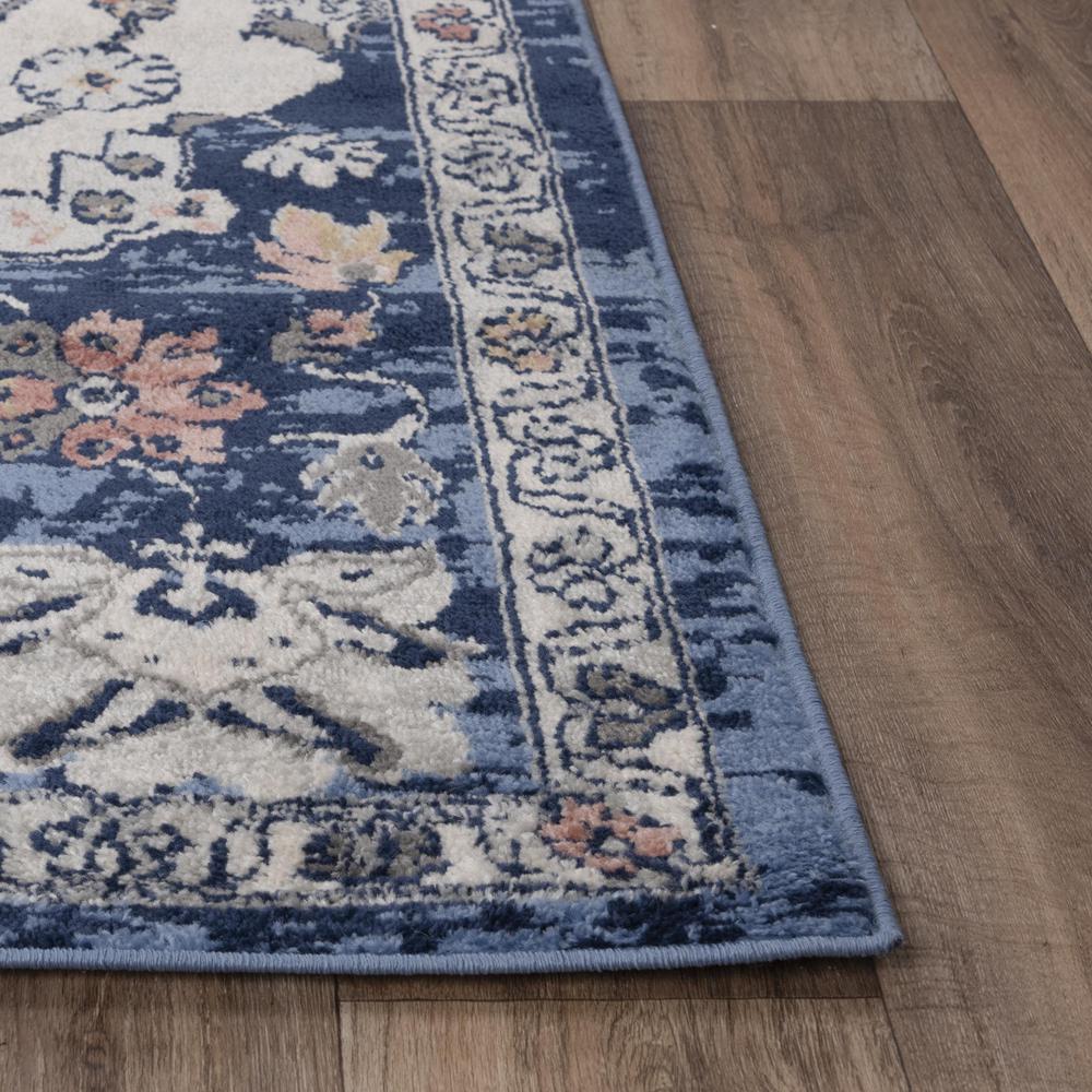 5' x 7" Machine-Made Rectangle Rug