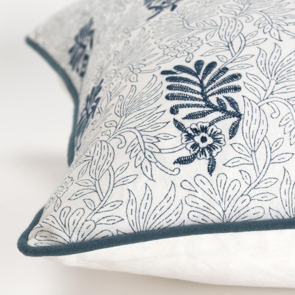 20" x 20" Down Filled Pillow