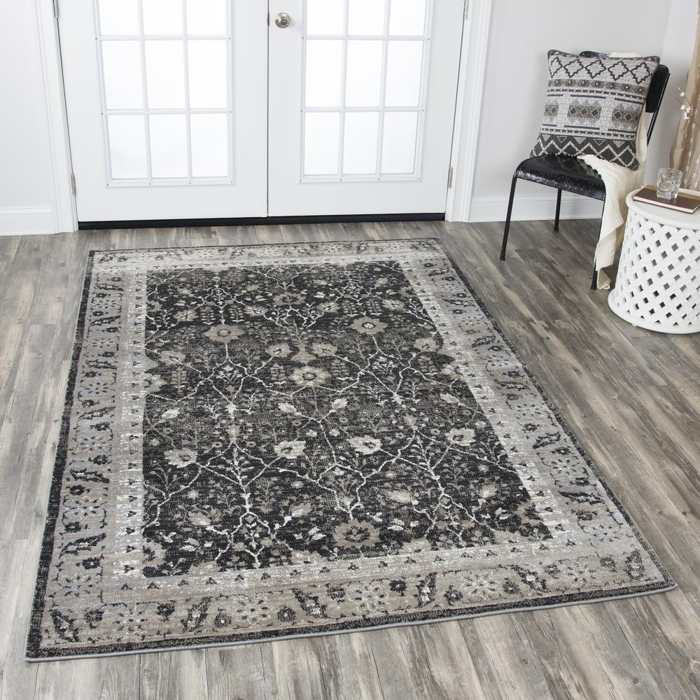 5' x 8' Machine-Made Rectangle Rug