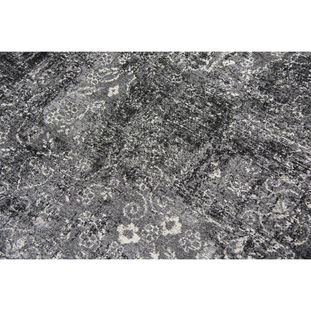 7' x 10' Machine-Made Rectangle Rug