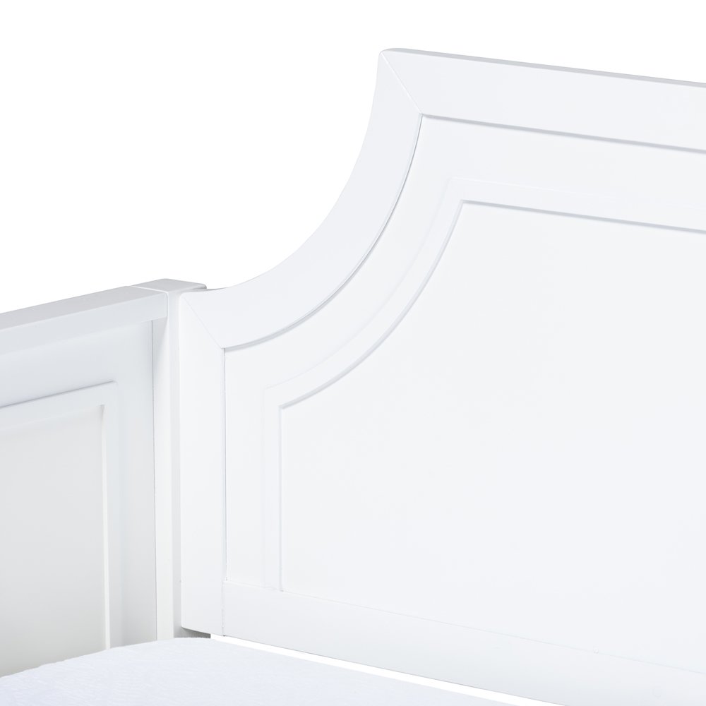 White Traditional Twin Daybed with Pinewood Frame and Classic Finish