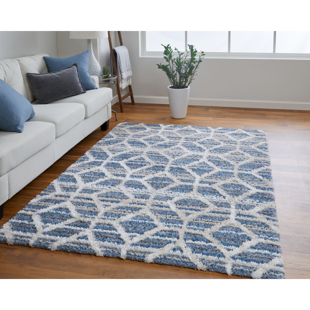 Mynka Transitional Diamond, Blue/Ivory, 2' x 3' Accent Rug
