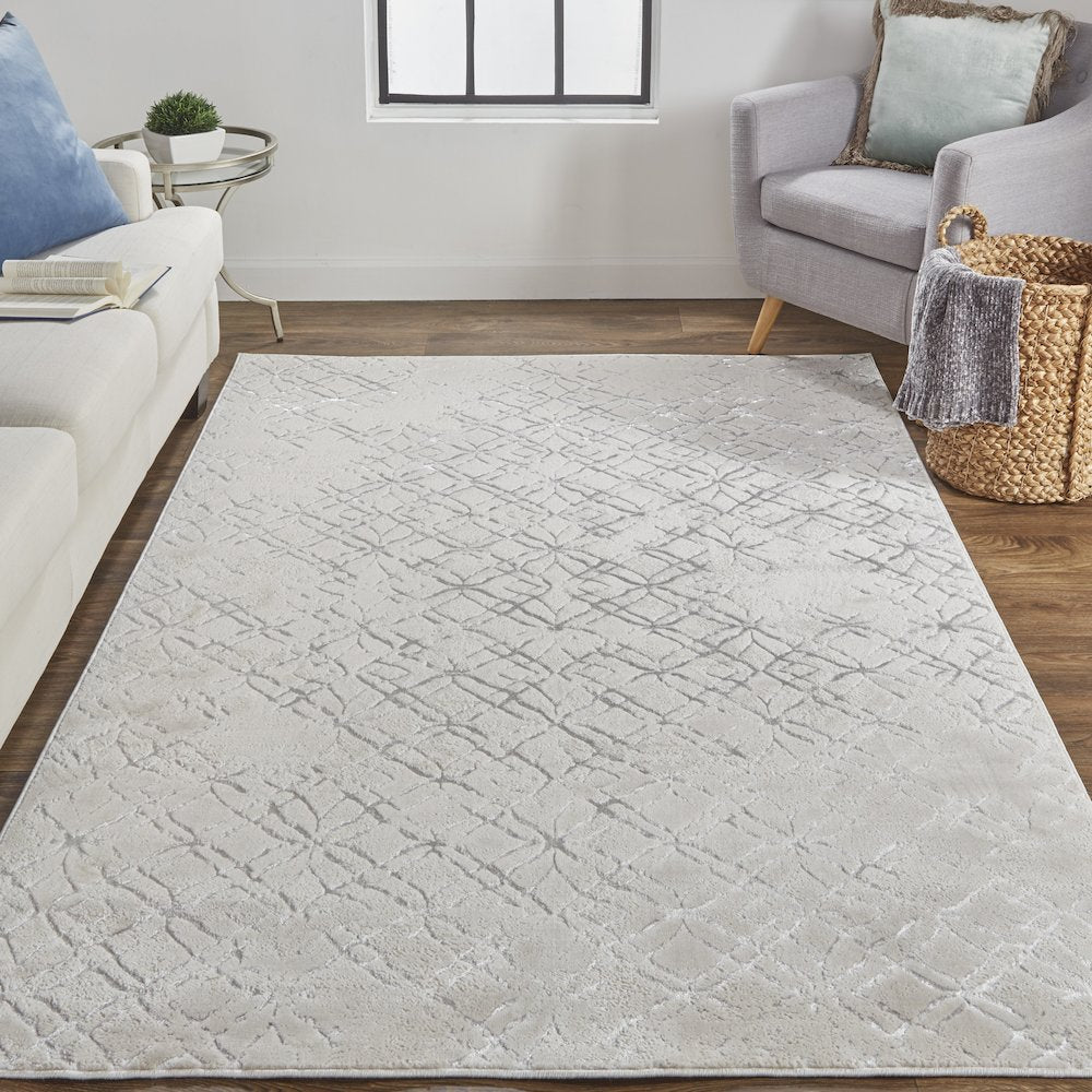 Micah Modern Distressed, Silver/Gray/White, 13' x 20' Area Rug