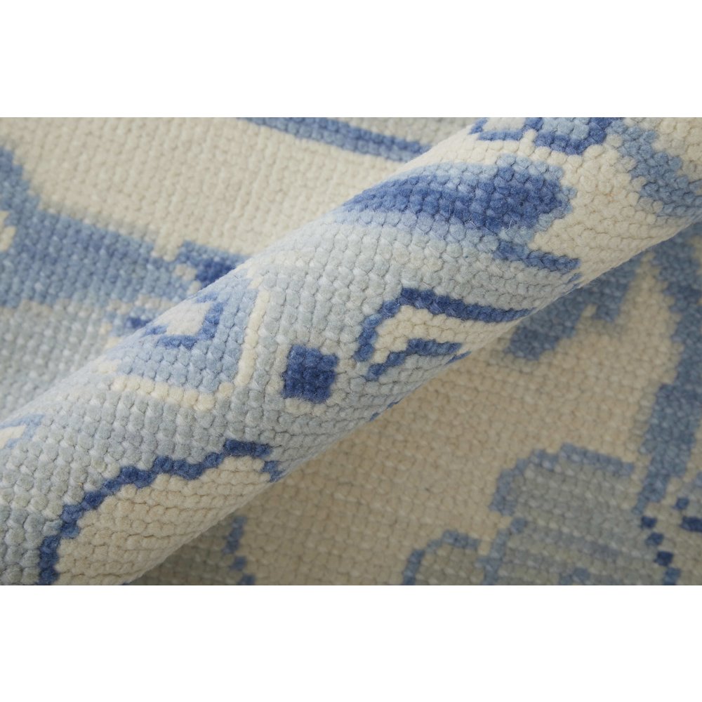 Karina Transitional Floral & Botanical, Ivory/Blue, 5'-6" x 8'-6" Area Rug