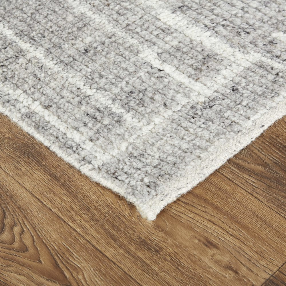 Alford Modern Checkered, Gray/Silver/Ivory, 3'-6" x 5'-6" Accent Rug