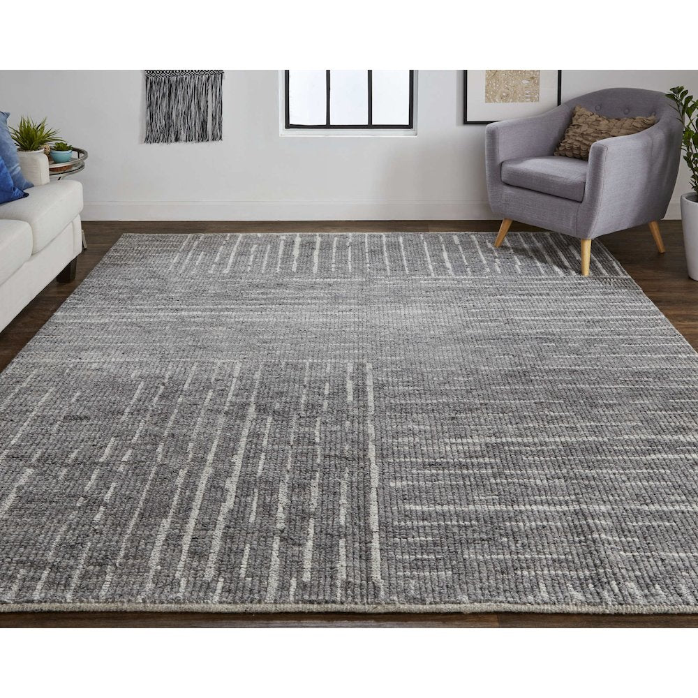 Alford Modern Checkered, Gray/Silver/Ivory, 3'-6" x 5'-6" Accent Rug