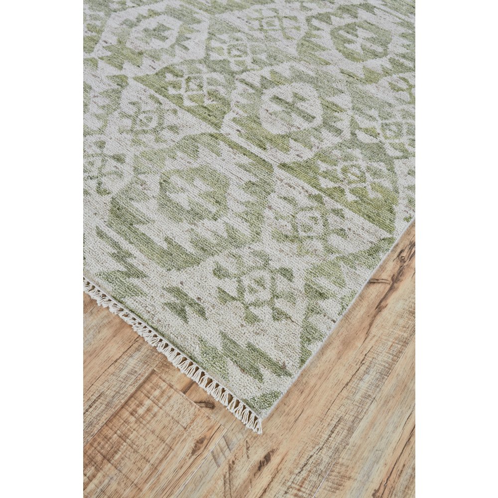 Nizhoni Transitional Southwestern, Green/Ivory, 2' x 3' Accent Rug