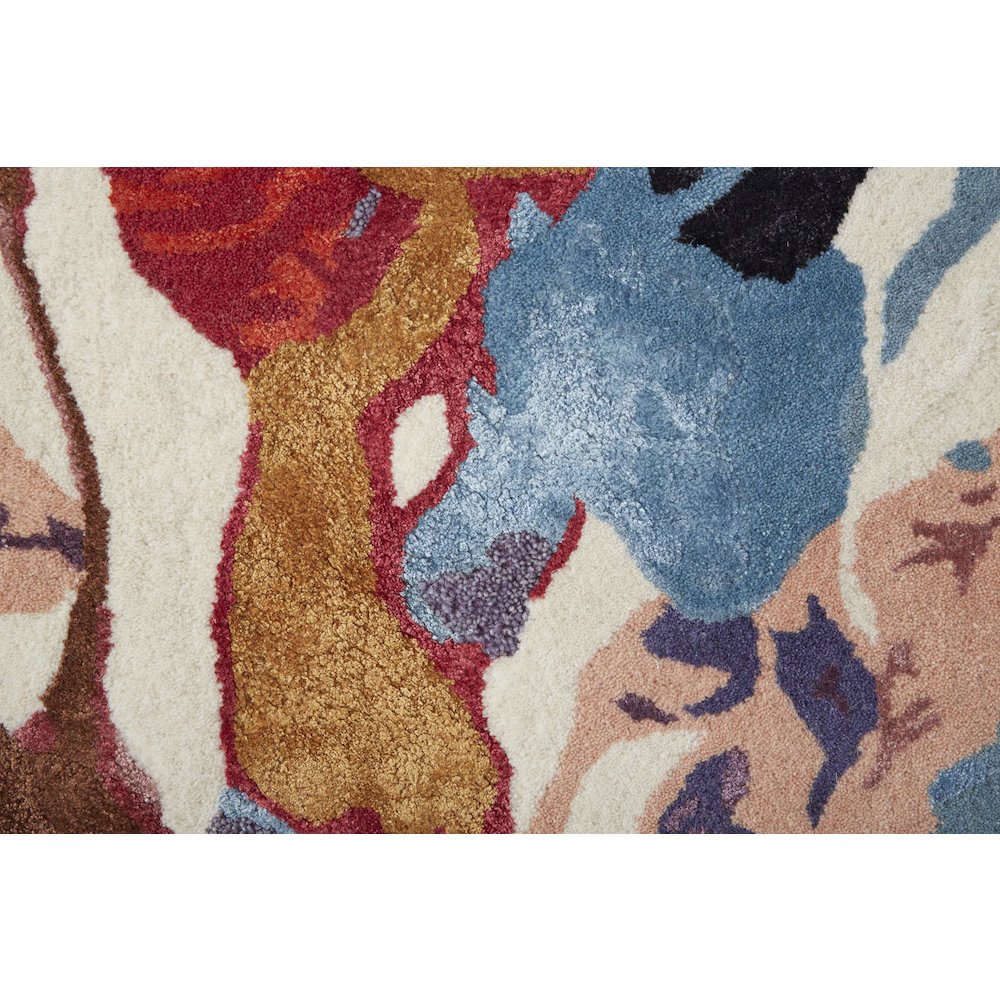 Transitional Floral & Botanical, Red/Blue/Purple, 3'-6" x 5'-6" Accent Rug