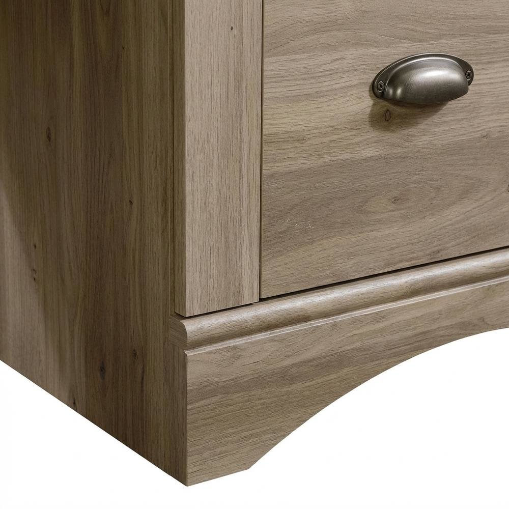 Coastal Cottage Desk with Hutch and Spacious Workspace for Home Office