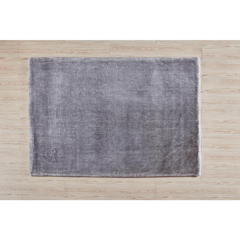AMORE RECTANGLE 03  5' X 8'