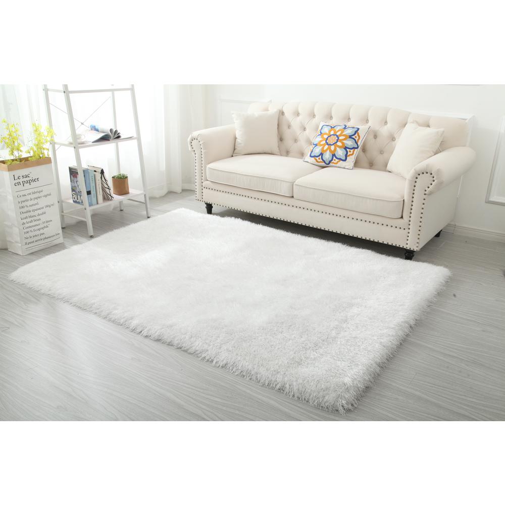 MANHATTTAN 02 WHITE   2'5 X 4' RECTANGLE