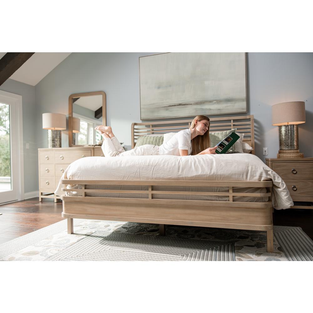 Monterey Queen Bed