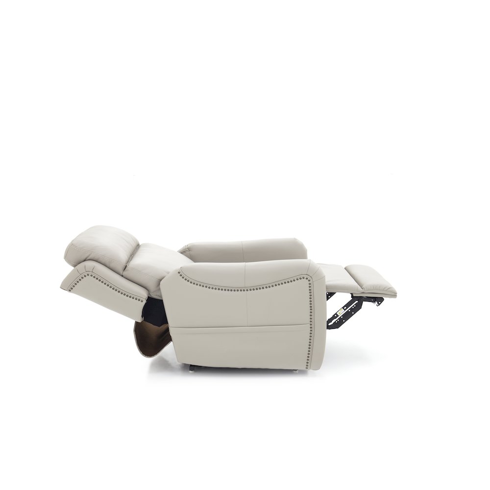 Longview Power Lift Recliner w/Power Head Rest, Power Lumbar & Heat