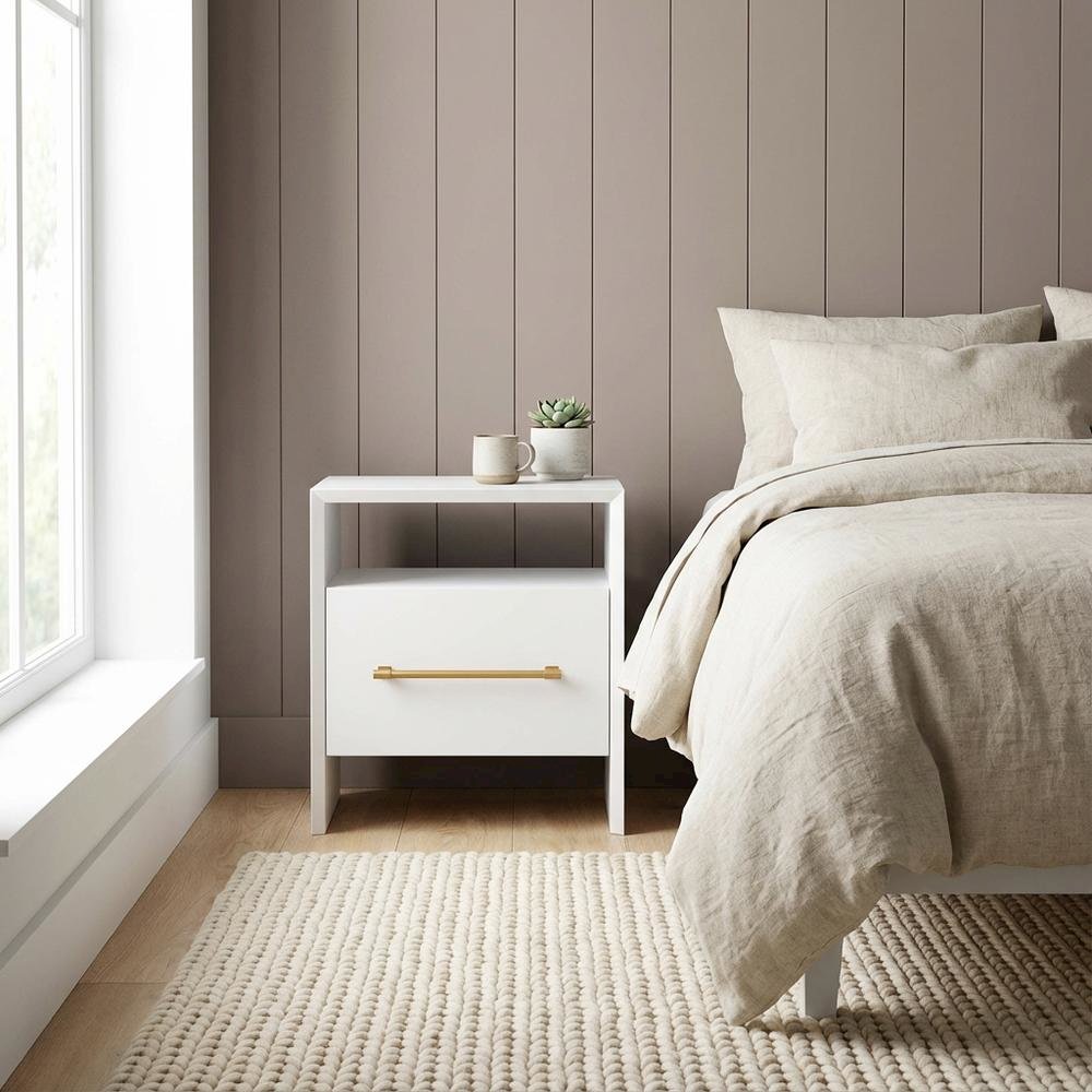 White Nightstand with Adjustable Shelf and Mdf Legs for Bedroom Storage