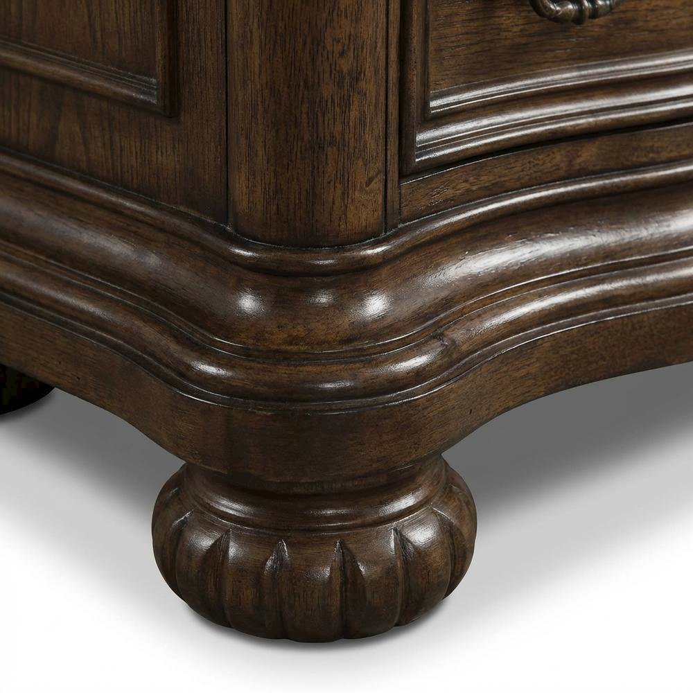 Mahogany Wooden Nightstand,3 Drawers, Solid Wood Construction, Warm Finish