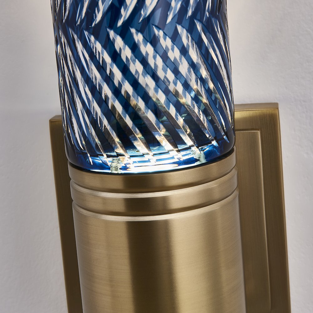 Kiriko 16.25-in (6-watt) LED Winter Brass Wall Sconce