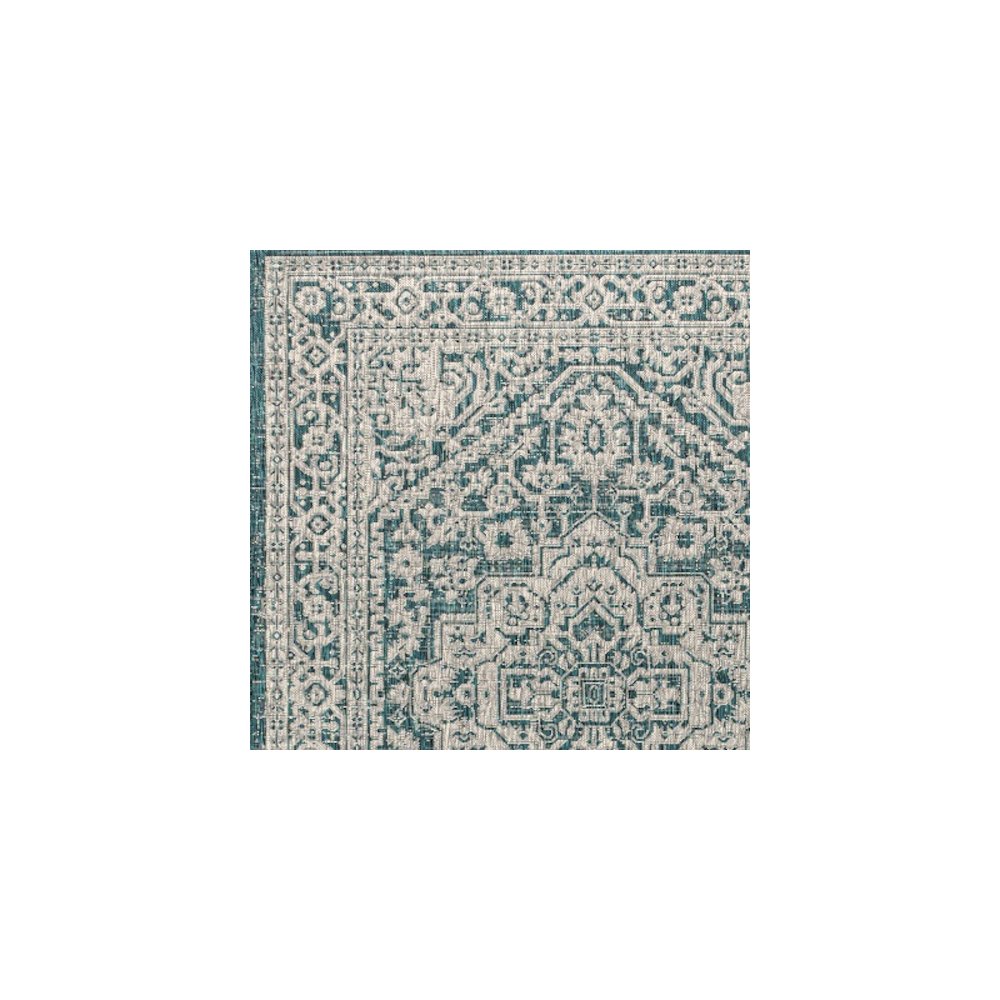 Sinjuri Medallion TetuWeave  Indoor/Outdoor  Rug