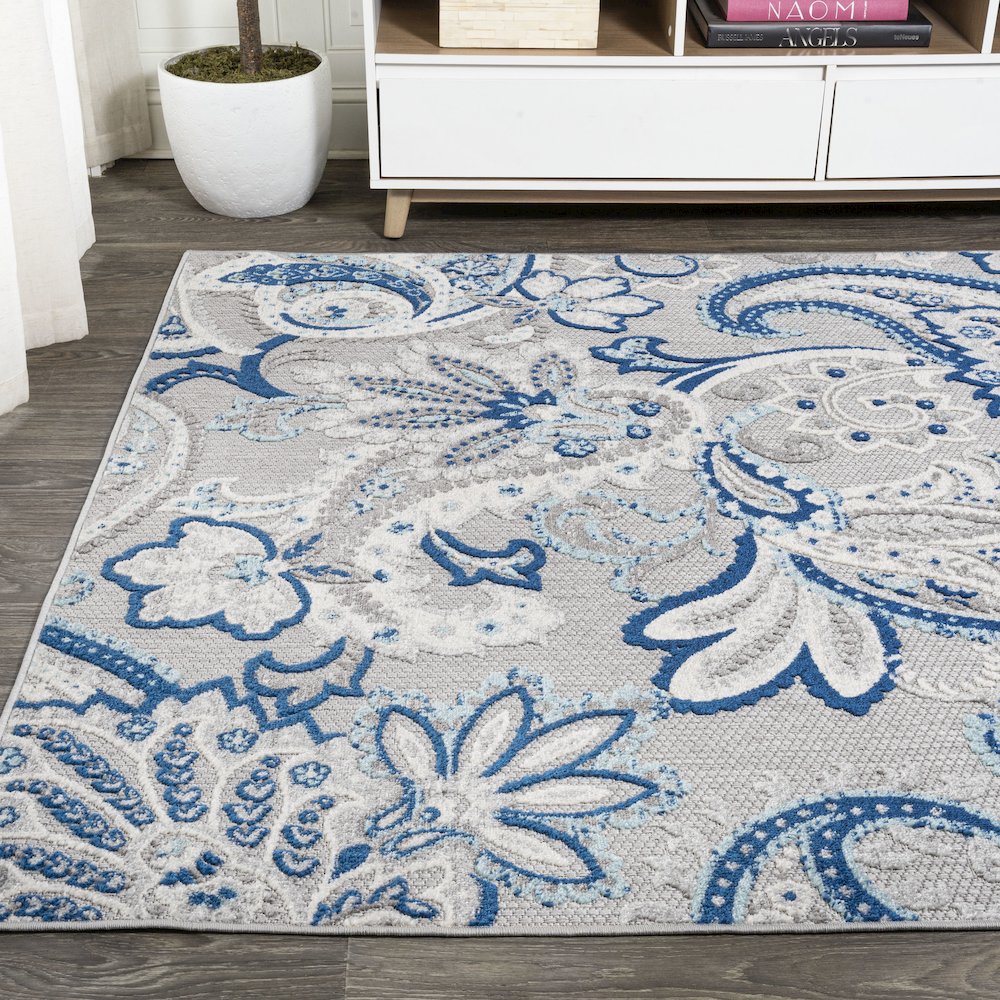 Gordes Paisley High-Low Indoor/Outdoor Area Rug