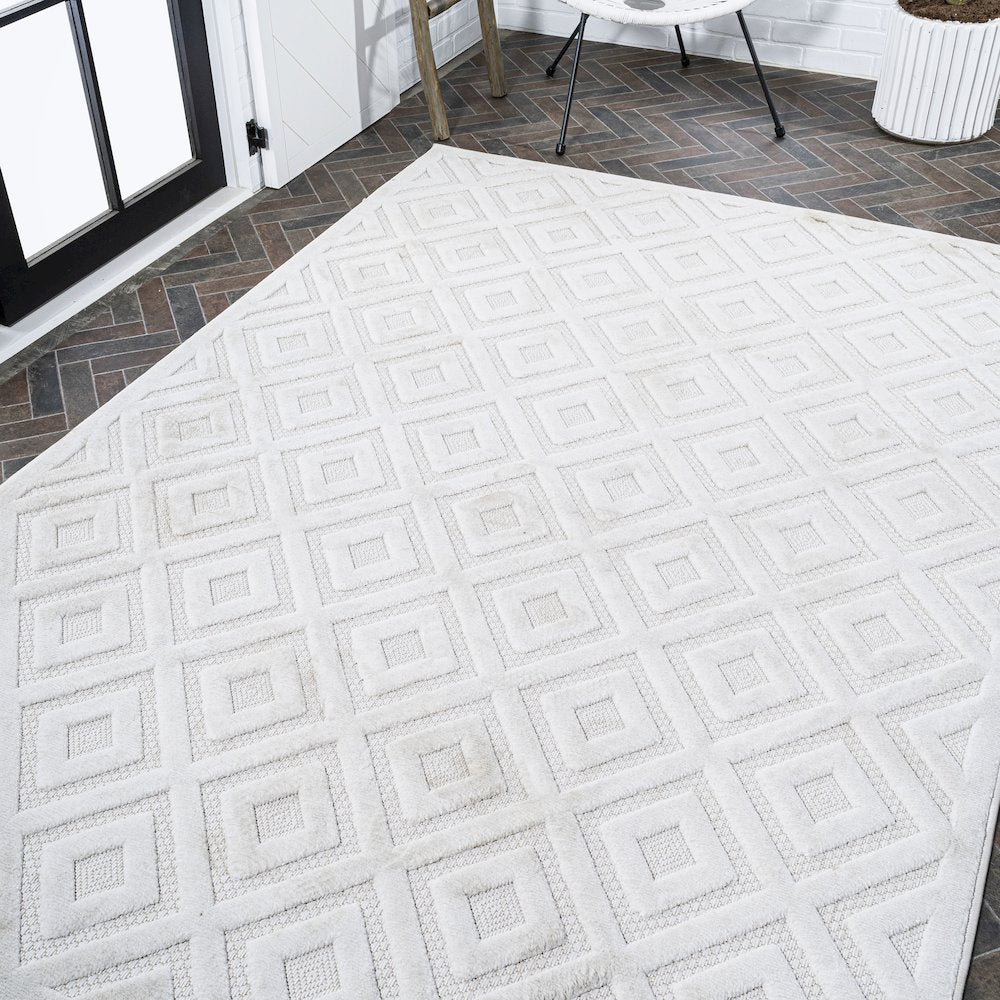 Portmany Neutral Diamond Trellis Indoor/Outdoor Area Rug