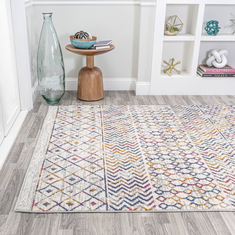 Arta Moroccan Vintage Geometric Rug Area Rug