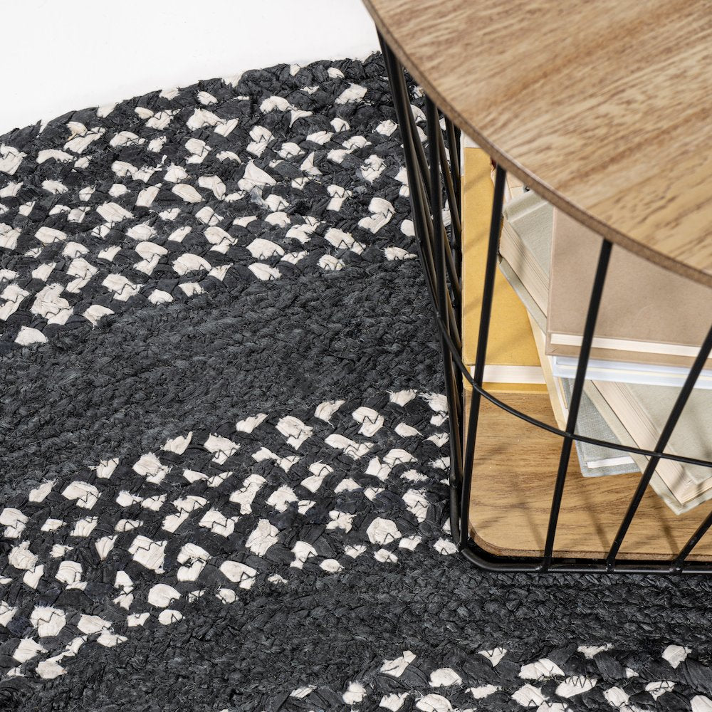 Abyss Braided Bohemian Coastal Round Jute Area Rug
