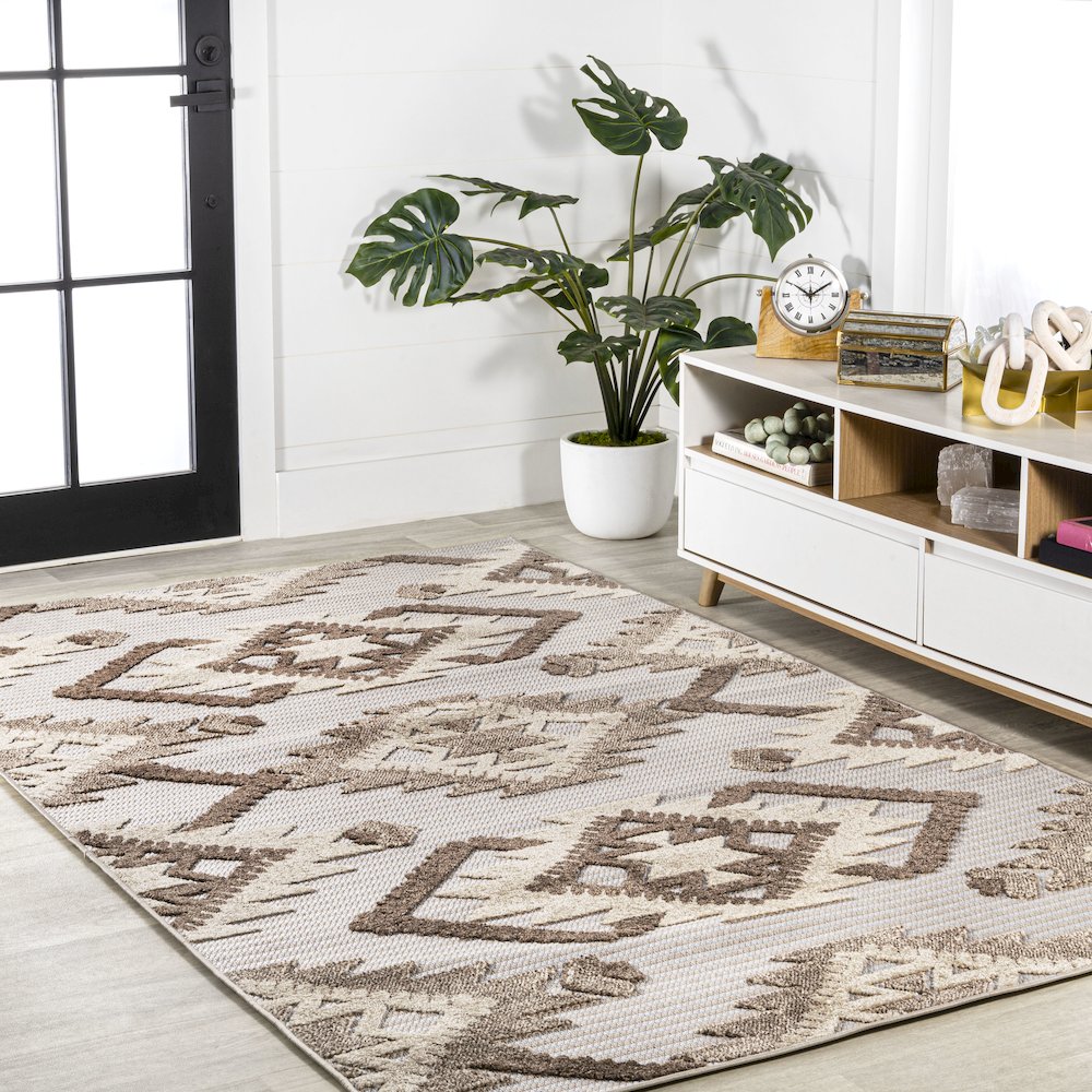 Sumak High-Low Pile Neutral Diamond Kilim Area Rug