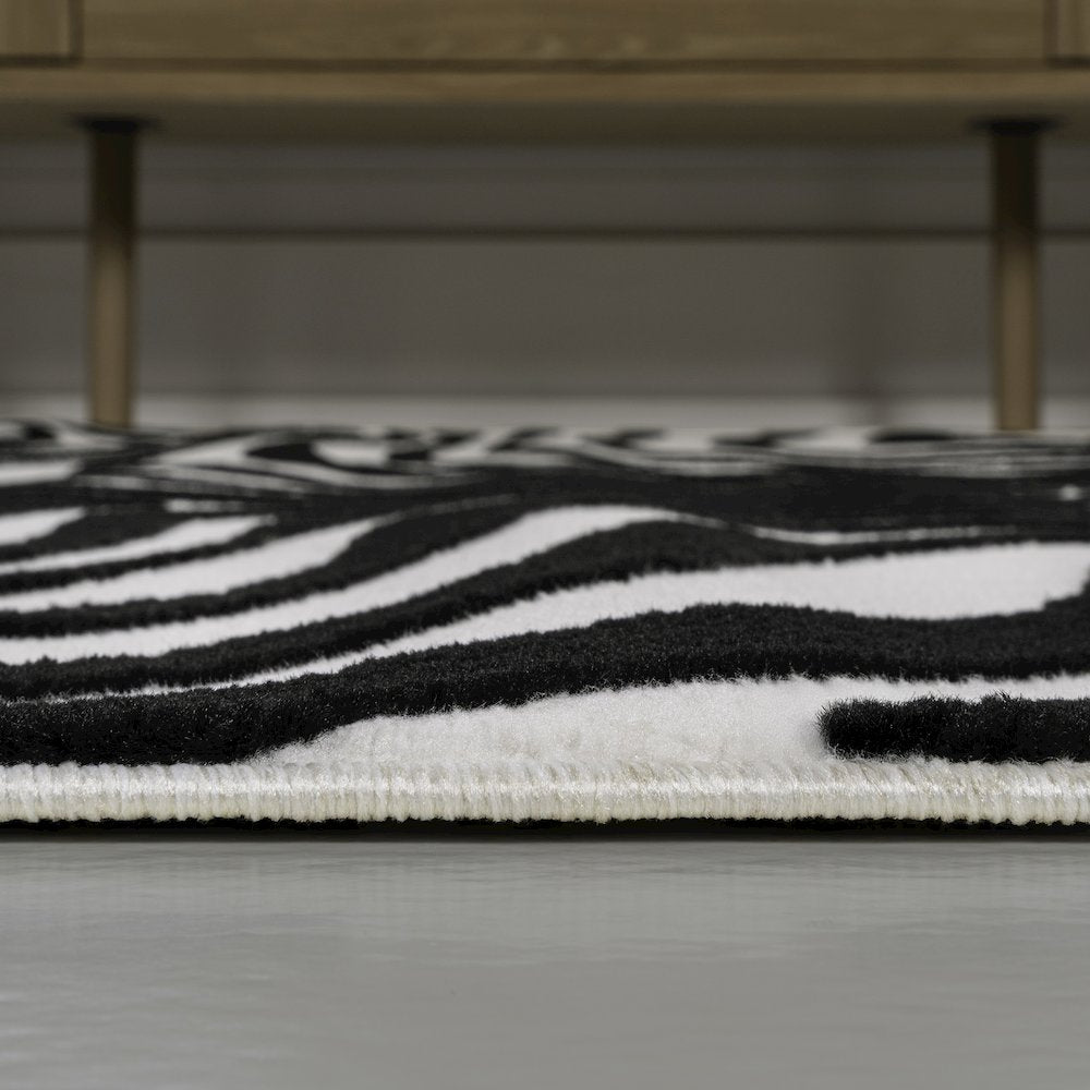 Maribo High-Low Abstract Groovy Striped Black/White 3 ft. x 5 ft. Area Rug