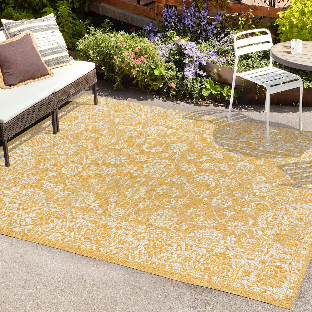 Tela Bohemian Textured Weave Floral Indoor/Outdoor Area Rug