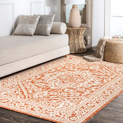 Sinjuri Medallion Textured Weave Indoor/Outdoor Area Rug