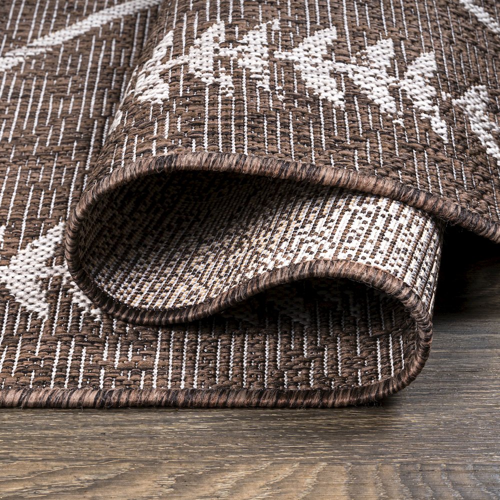 Derya Tribal Diamond Trellis Indoor/Outdoor Area Rug