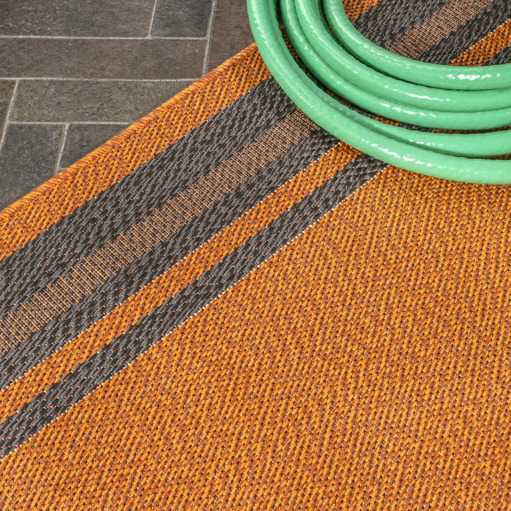 James Modern Border Stripe Indoor/Outdoor Area Rug