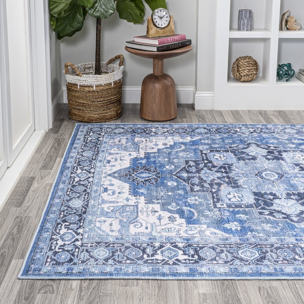 Maris Ornate Medallion Washable Indoor/Outdoor Area Rug
