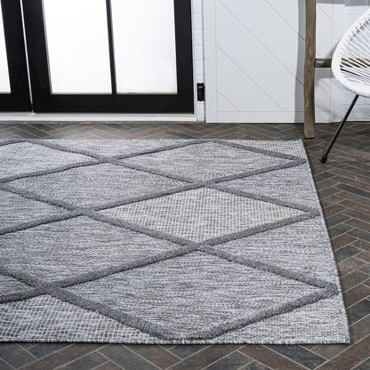 Salines Diamond Trellis Indoor/Outdoor Area Rug