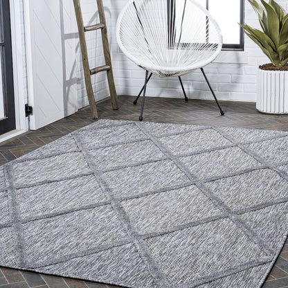 Salines Diamond Trellis Indoor/Outdoor Area Rug